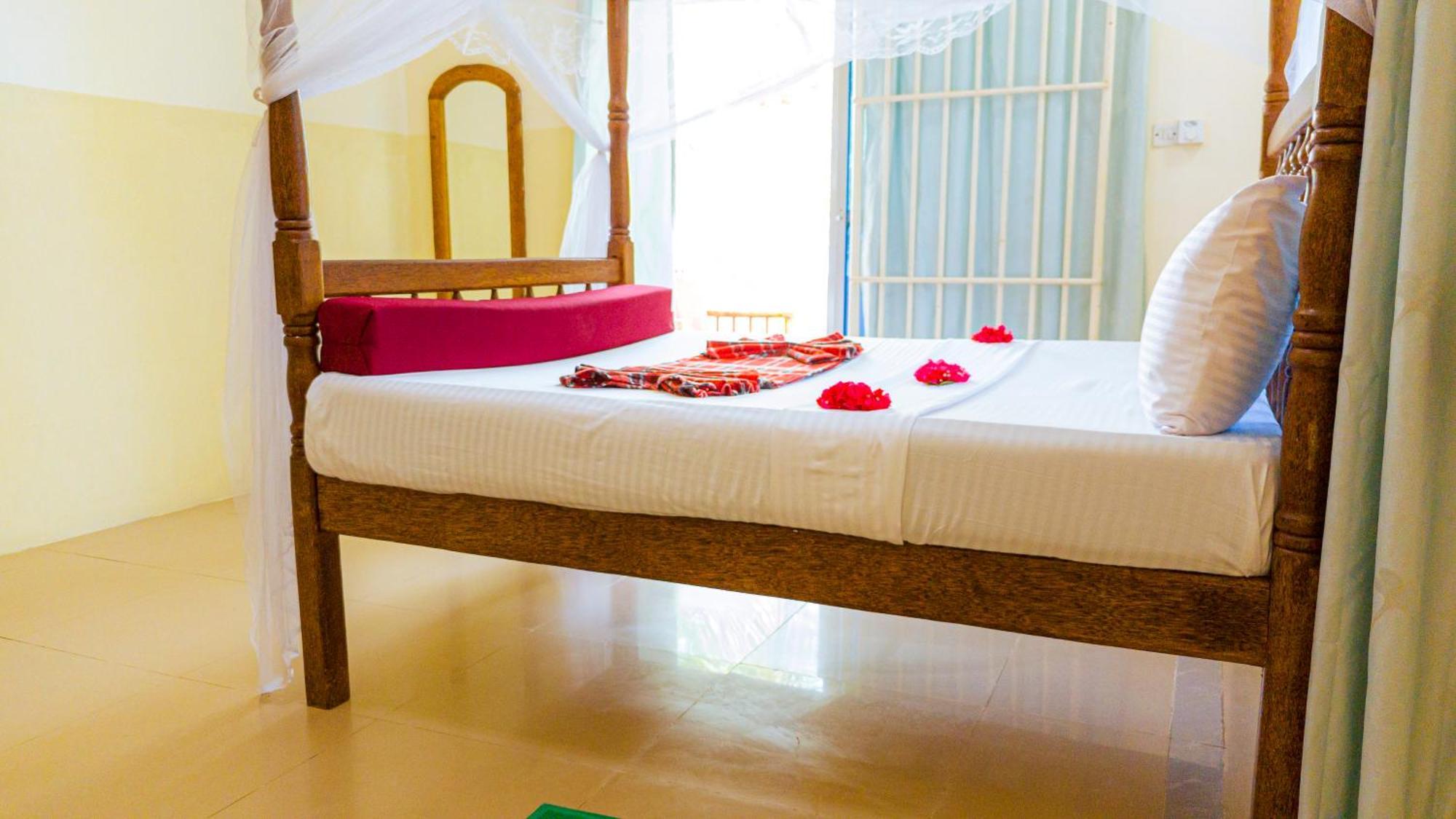 Sands Inn Hotel Pwani Mchangani Luaran gambar