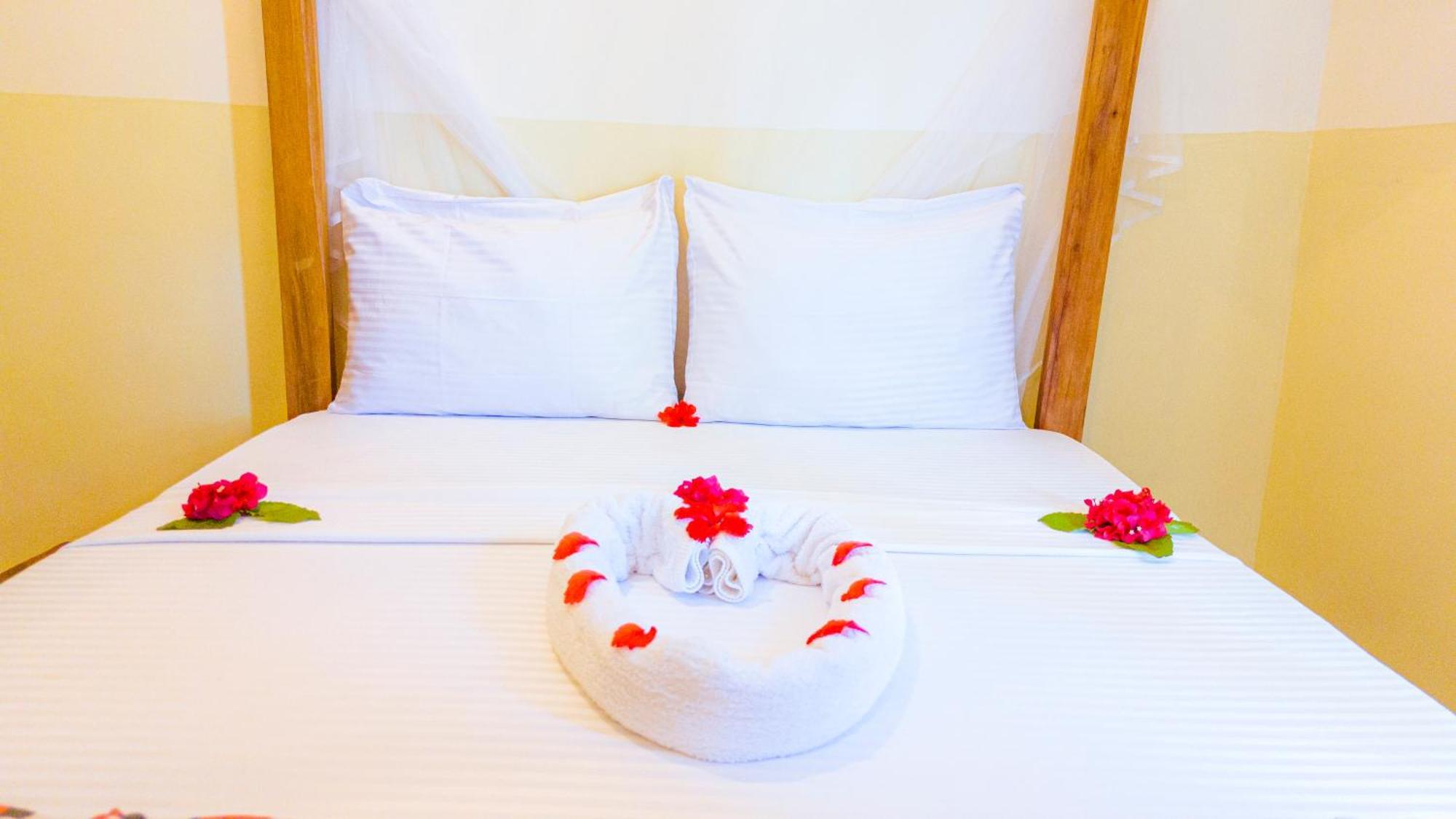 Sands Inn Hotel Pwani Mchangani Luaran gambar